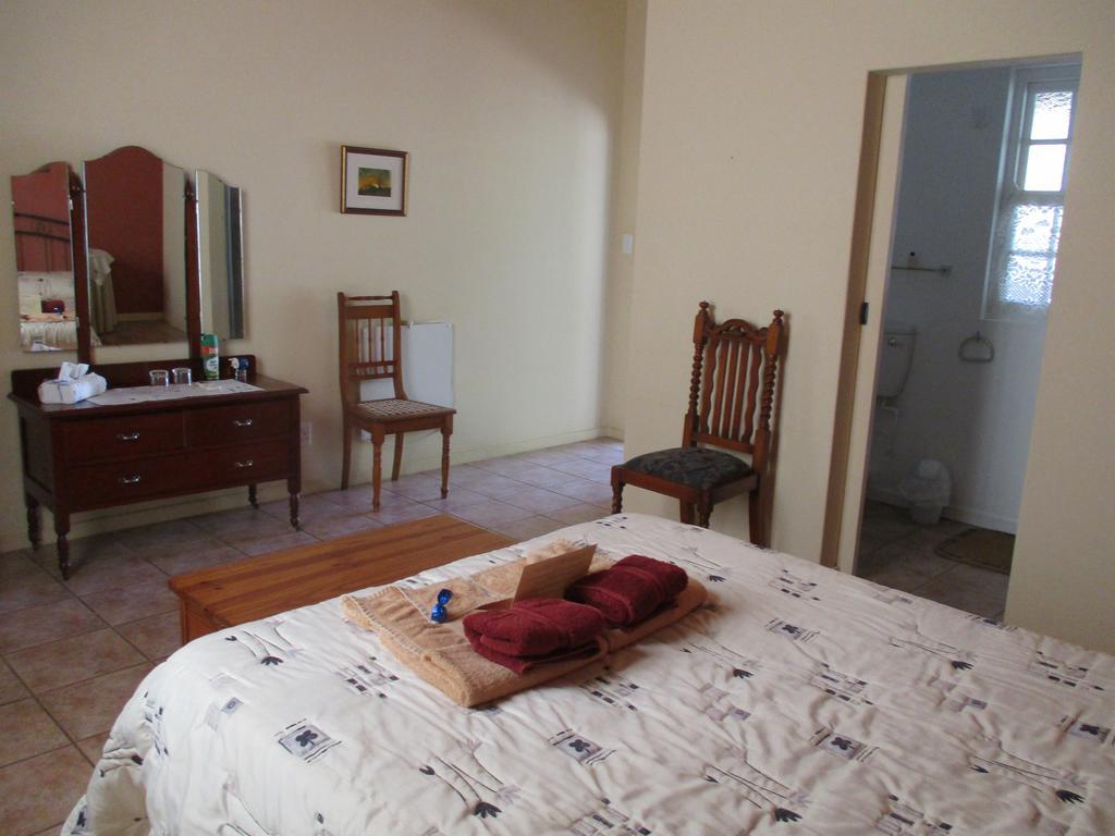 Van Rhyn Guest House Vanrhynsdorp Buitenkant foto